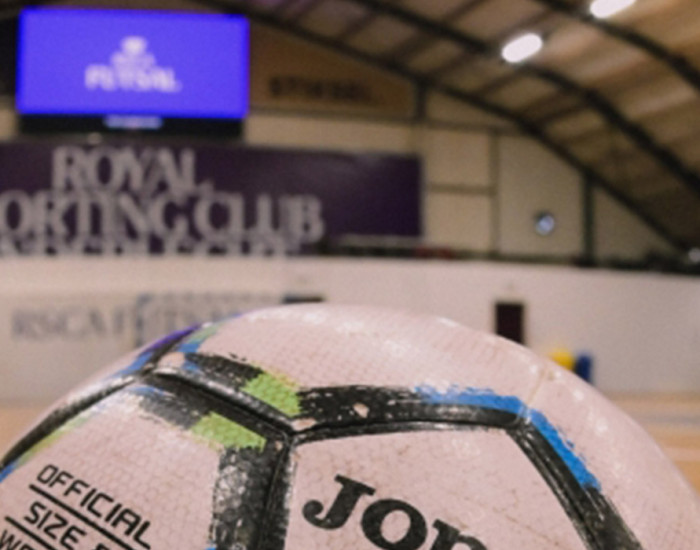 KROKUS: Foot Moov Camp @RSCA Futsal