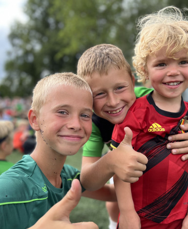 kfc_wambeek_ternat-photo_album-1723634898