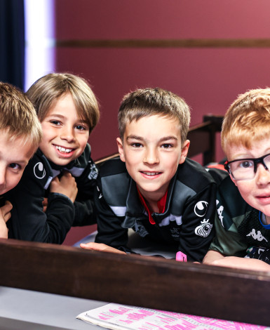 kfc_wambeek_ternat-photo_album-1755761061